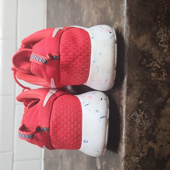 Nike Roshe Trail Run - Picture 3 of 8